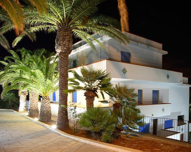 Le Palme Vacanze Trappeto  Exteriör bild